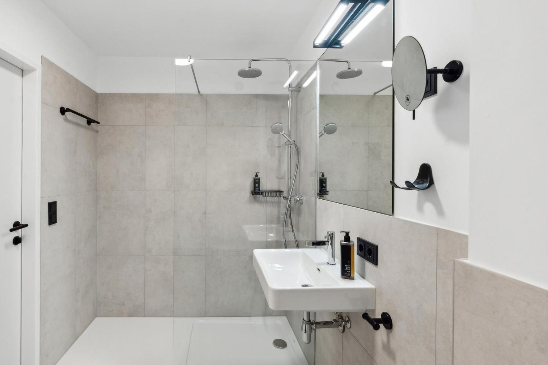 Appartement Limehome Sterneckstr. *