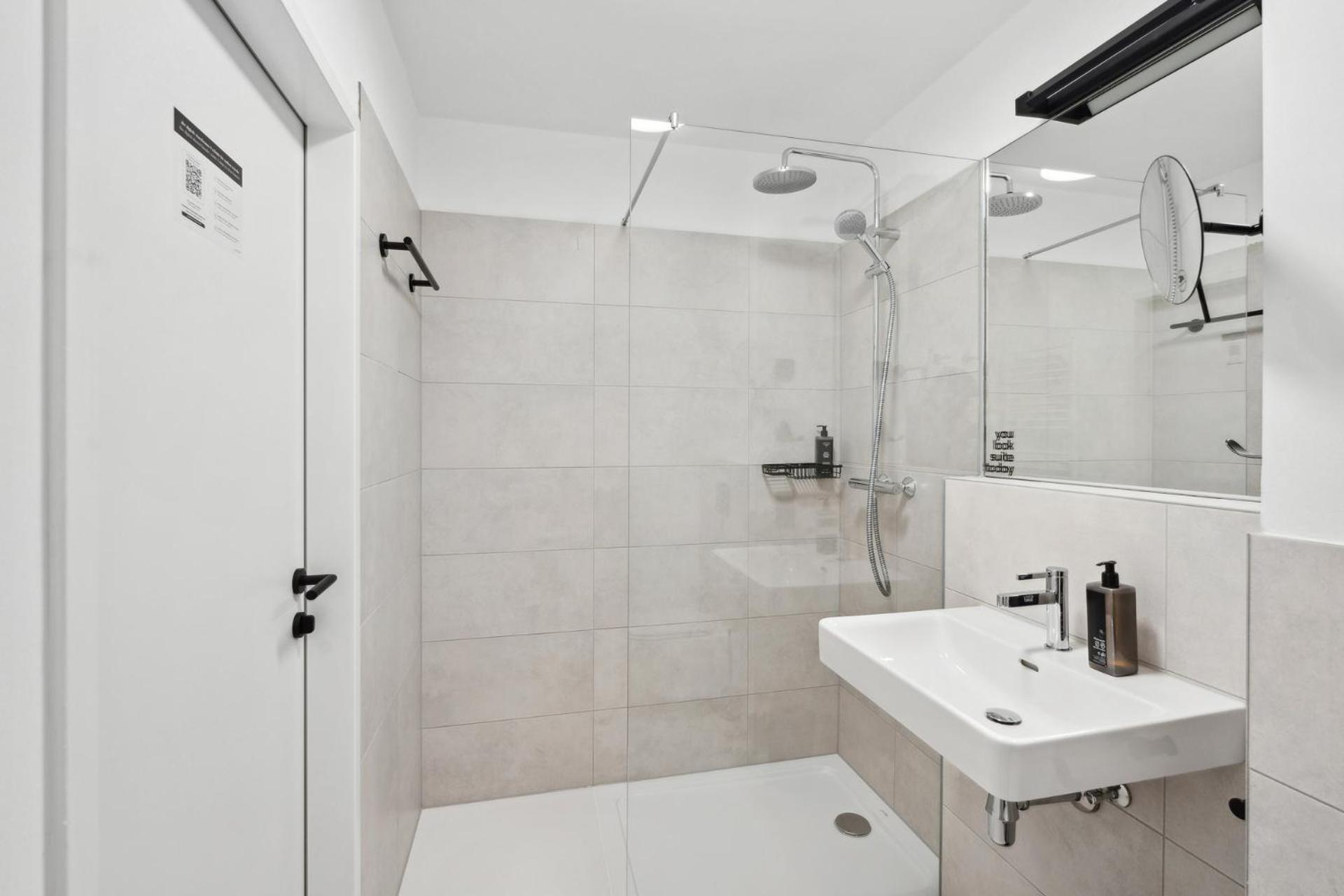 Limehome Sterneckstr. Appartement *